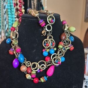 Premier Designs Gold and Pink Charm Necklace Set